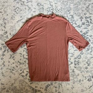Ribbed medium sleeve shirt